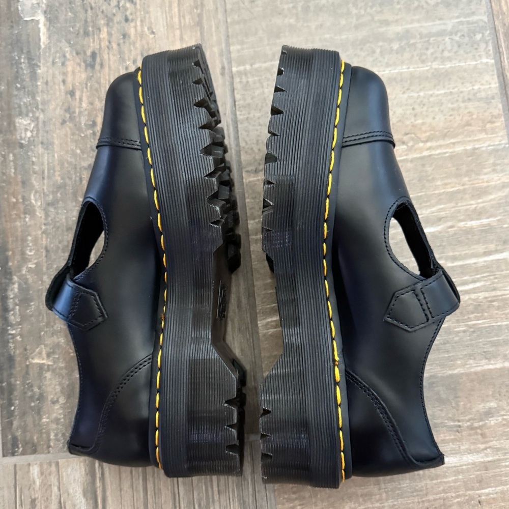 Dr. Martens Bethan Platform Shoe Women’s size 9 New - Picture 7 of 9